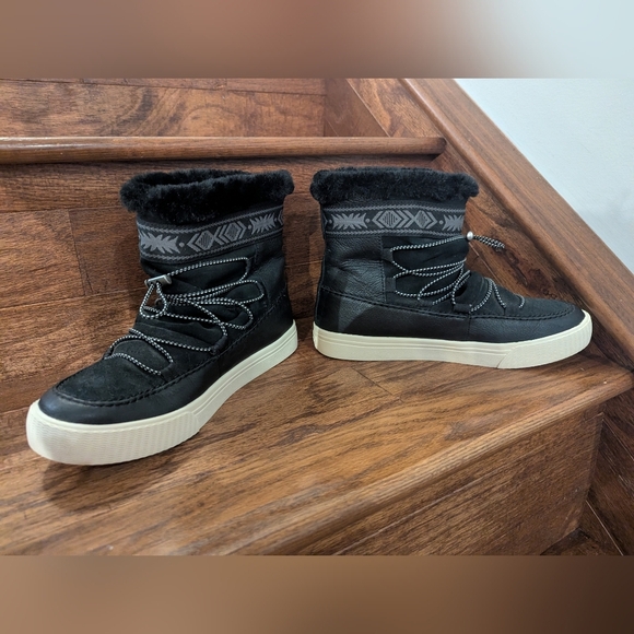 TOMS Alpine Winter Boots In Black, womens Size 7 - Picture 12 of 12